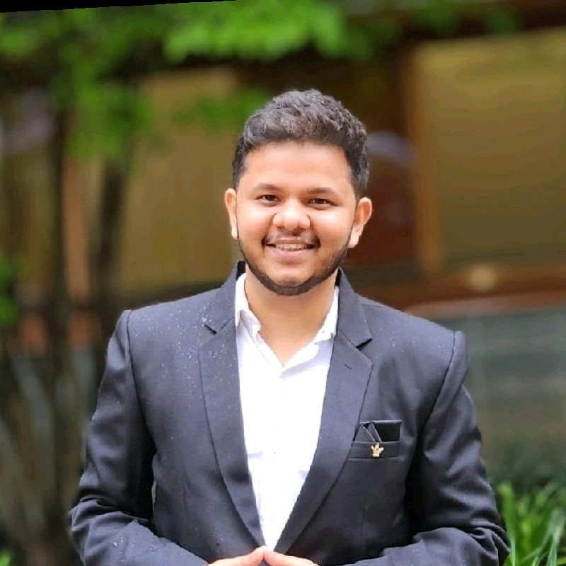 Tejas Bhitle - Software Developer and Photographer